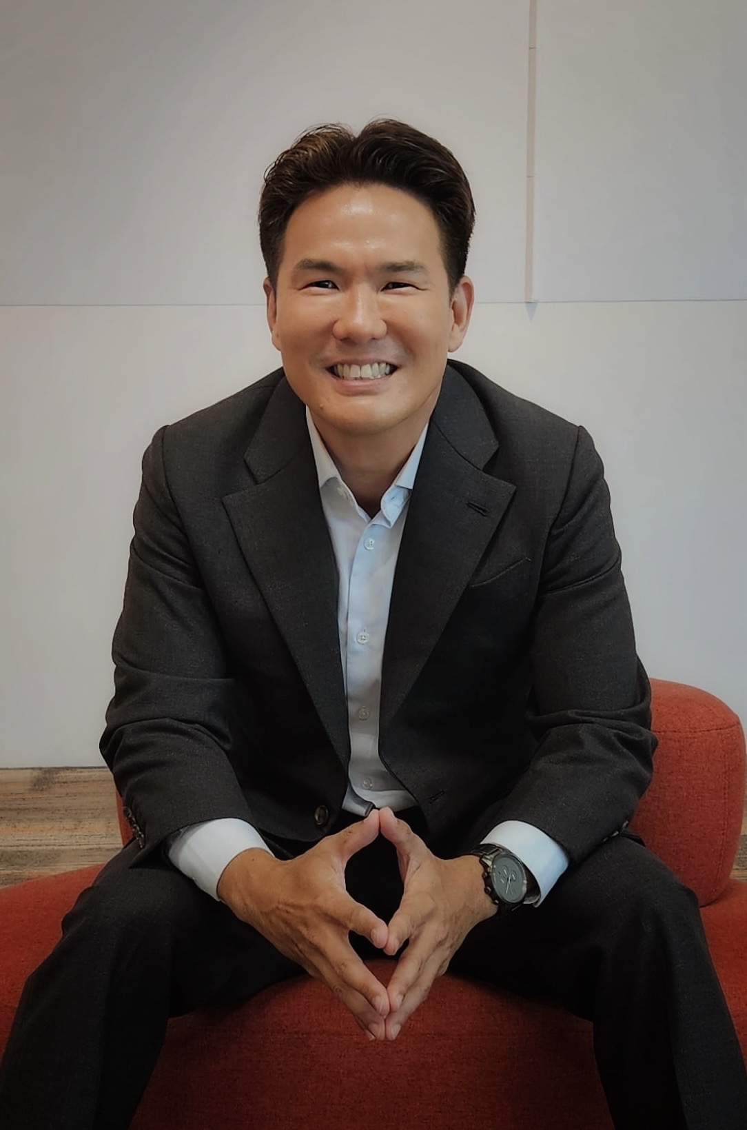 Business consulting venture scaling advisory meeting in Singapore